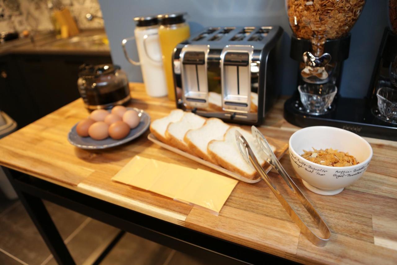 Hostel Familie Busan Station Екстер'єр фото