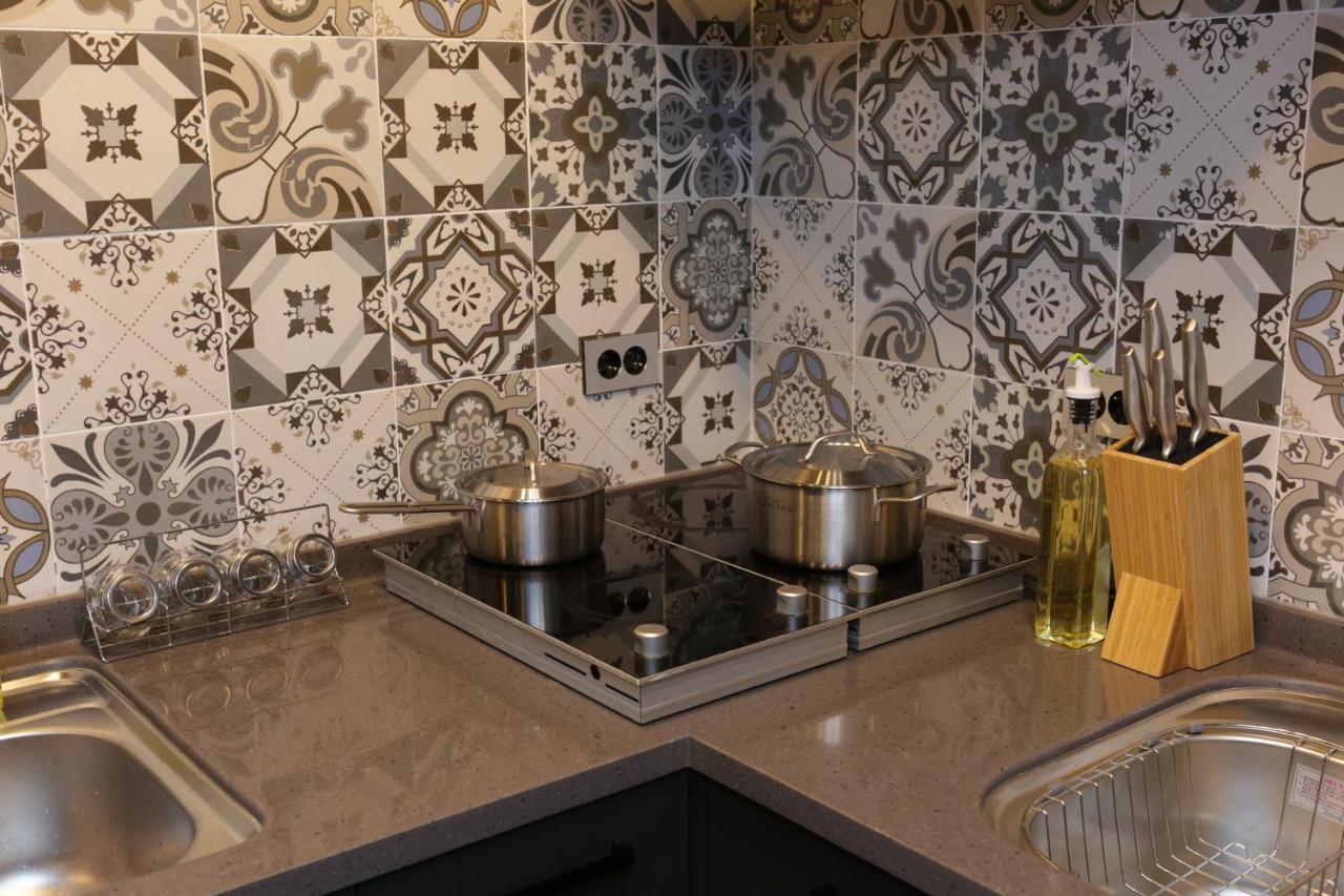 Hostel Familie Busan Station Екстер'єр фото